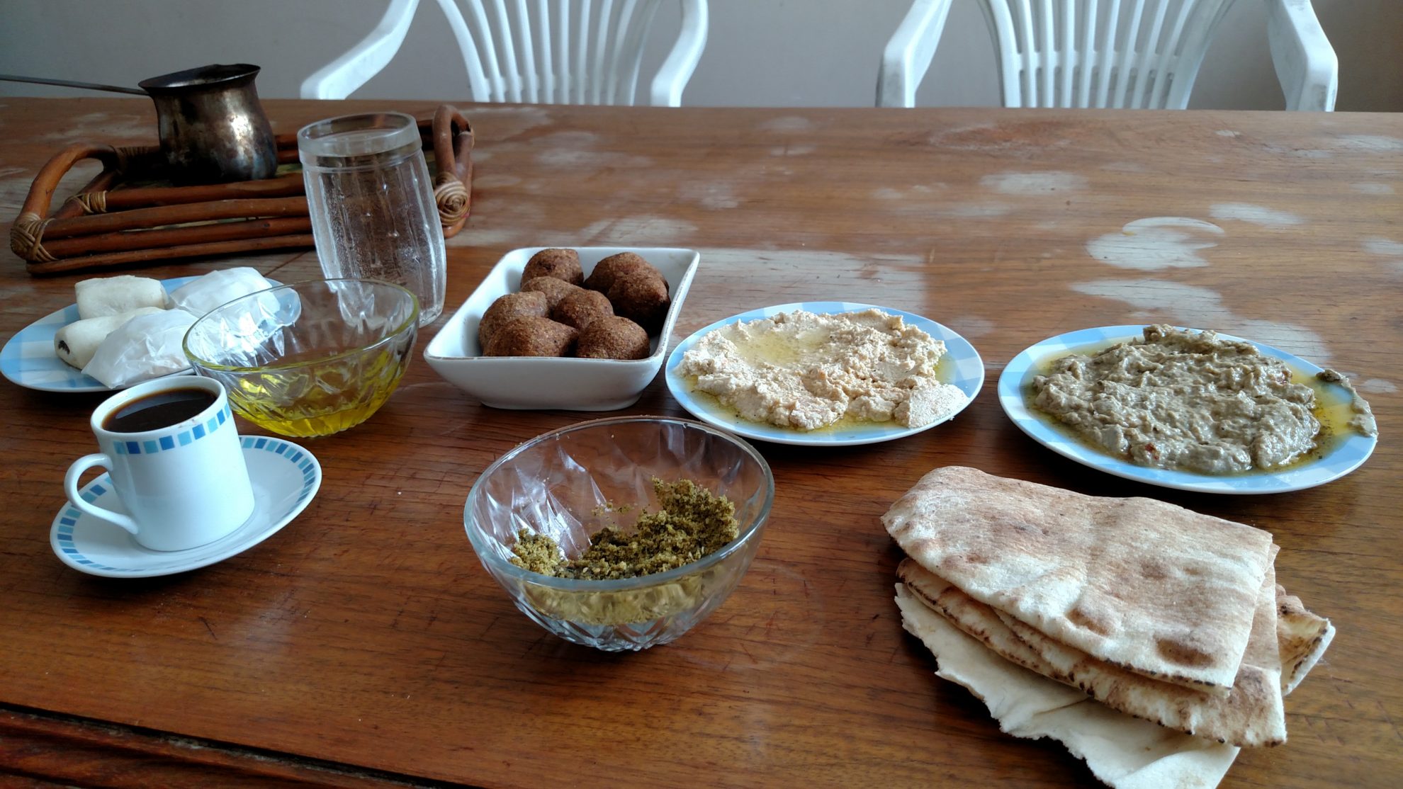 Café da manhã preparado à moda síria